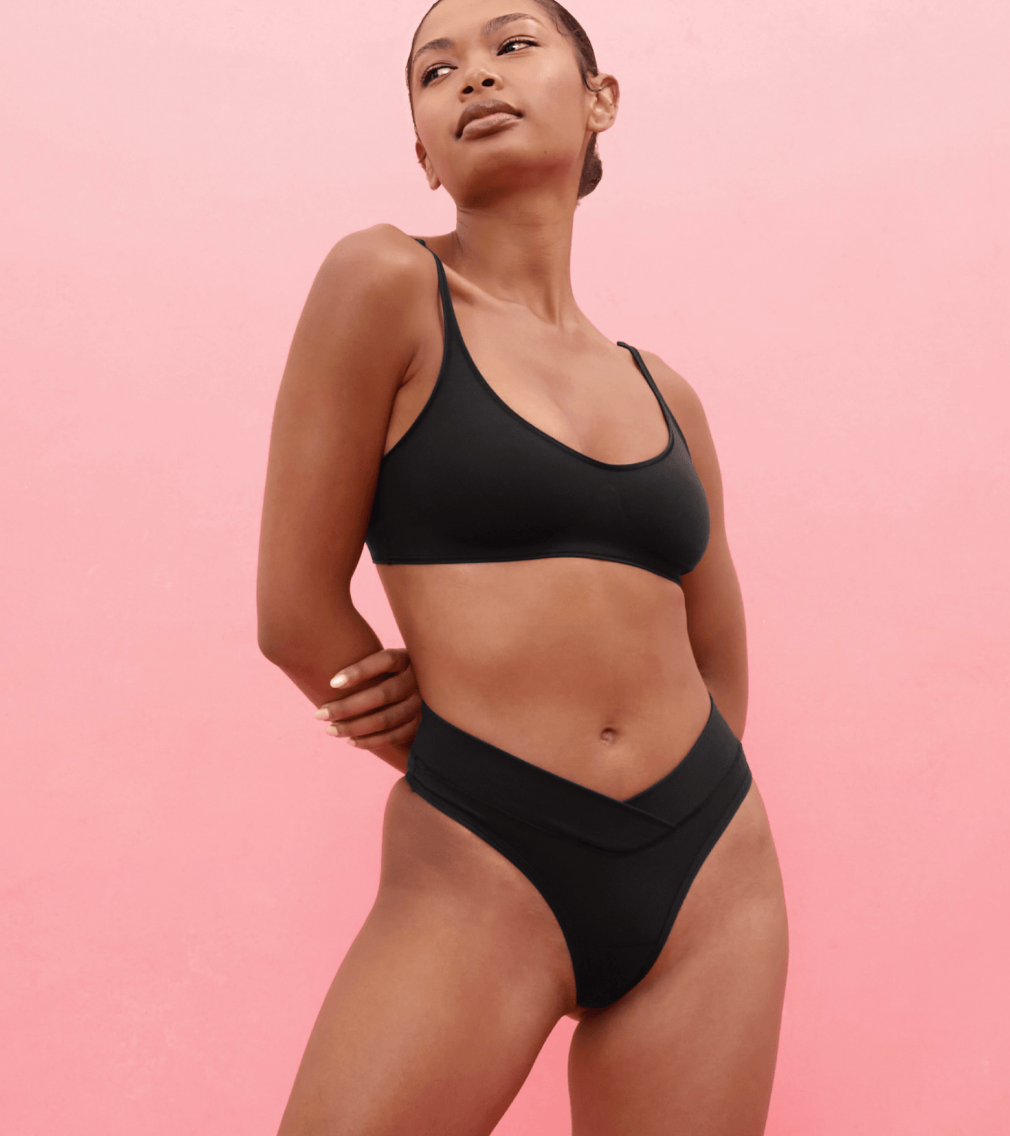 Aurora - Thong - Black