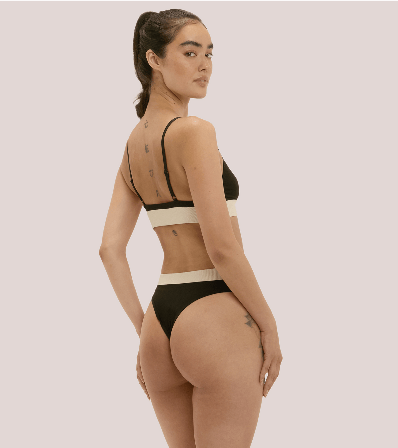 Sunday - Brazilian - Black